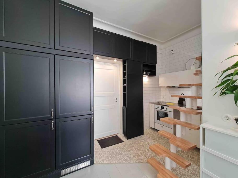 Stylish Studio In Downtown Helsinki Exterior foto